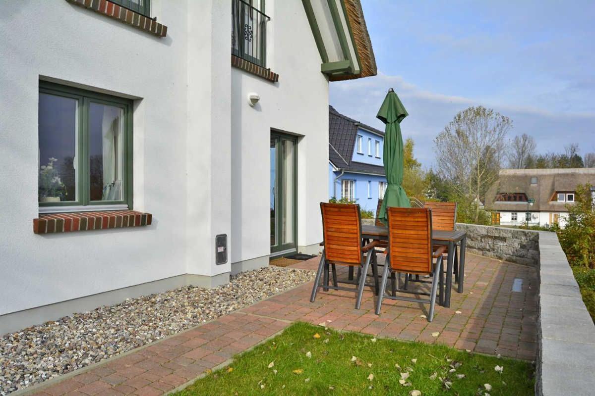 Reetdachhaus Im Fischerdorf Freest Exteriör bild
